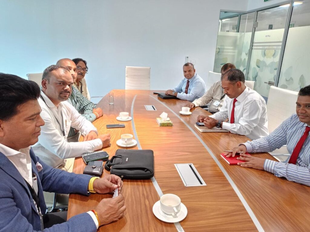 Delegates_meet